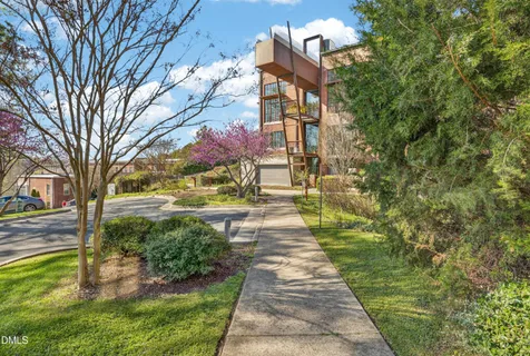 $2,500,000 | 1880 Sissipahaw Way, Unit C200, Saxapahaw, NC 27340