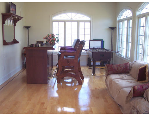 22 Overlook Road Hopkinton, MA 01748 - Photo 16 of 30 Gallery Image 16