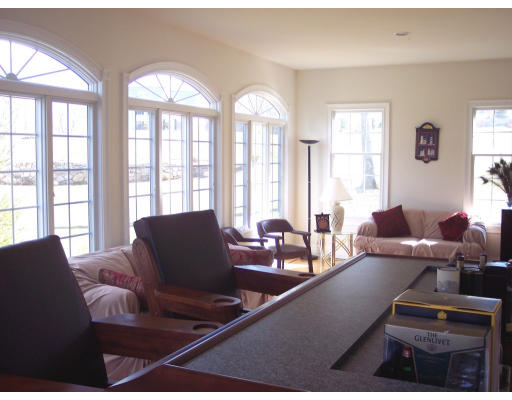 22 Overlook Road Hopkinton, MA 01748 - Photo 17 of 30 Gallery Image 17