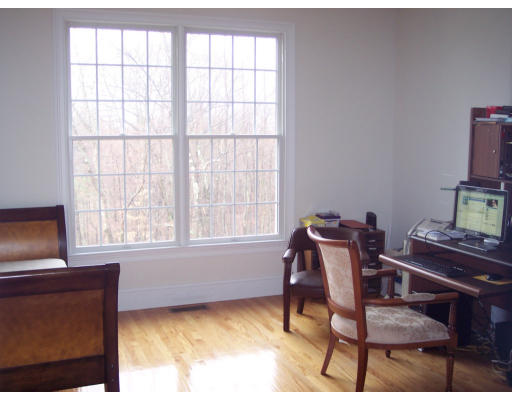 22 Overlook Road Hopkinton, MA 01748 - Photo 18 of 30 Gallery Image 18