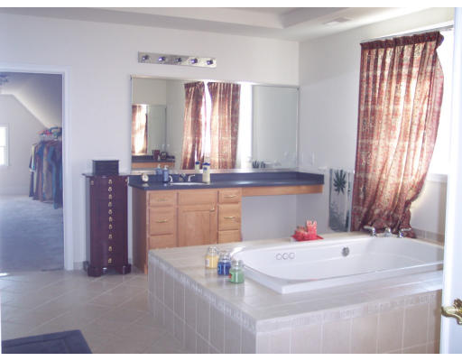 22 Overlook Road Hopkinton, MA 01748 - Photo 25 of 30 Gallery Image 25