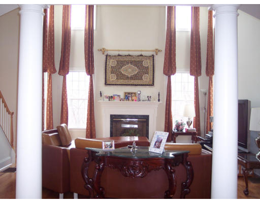 22 Overlook Road Hopkinton, MA 01748 - Photo 8 of 30 Gallery Image 8