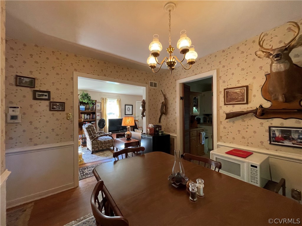 1208 Santa Anna Road Henrico, VA 23229 - Photo 11 of 33 Gallery Image 11