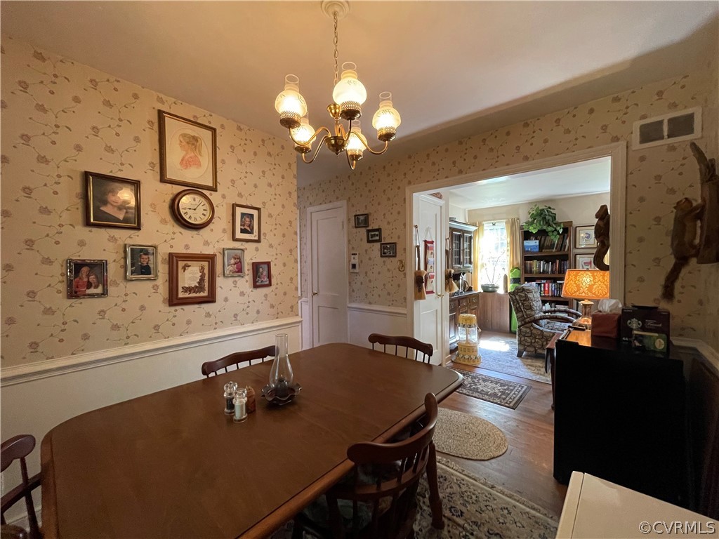 1208 Santa Anna Road Henrico, VA 23229 - Photo 12 of 33 Gallery Image 12
