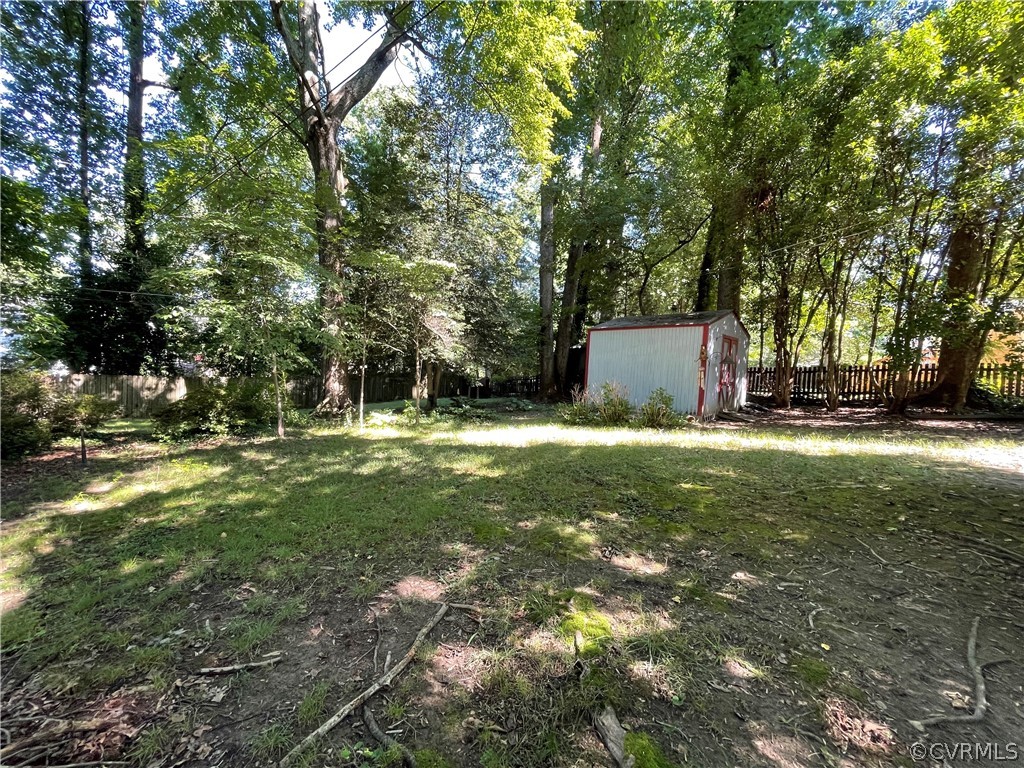 1208 Santa Anna Road Henrico, VA 23229 - Photo 31 of 33 Gallery Image 31