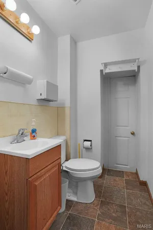 $549,900 | 234 Lemay Ferry Road, St. Louis, MO 63125