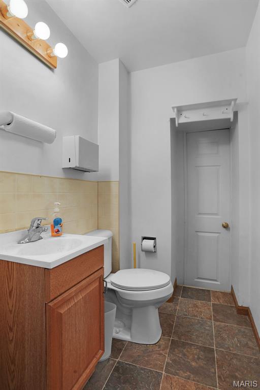 234 Lemay Ferry Road St. Louis, MO 63125 - Photo 13 of 17