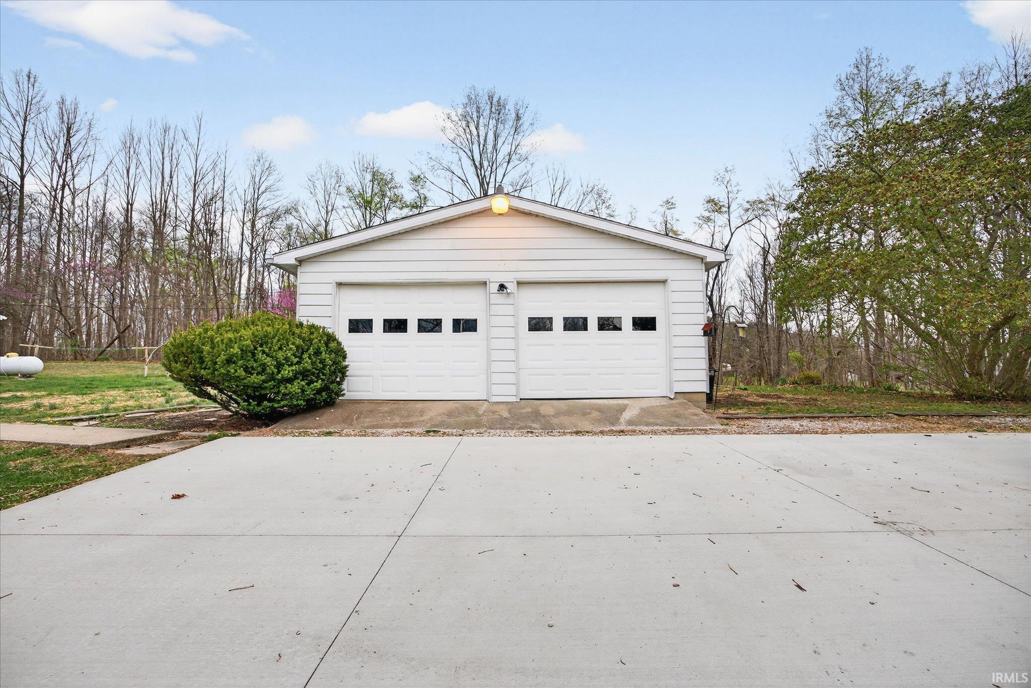 745 Vinegar Hill Road Bedford, IN 47421 - Photo 22 of 25