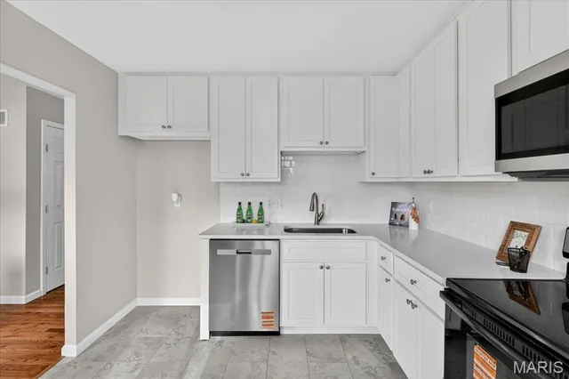 $209,000 | 1077 Armada Court, Florissant, MO 63031