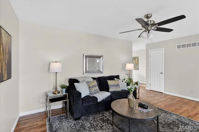 $209,000 | 1077 Armada Court, Florissant, MO 63031