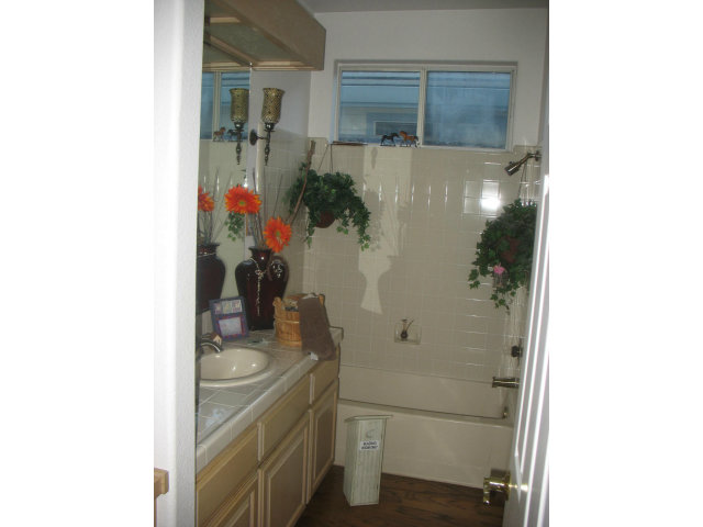 17719 Riverbend Road Salinas, CA 93908 - Photo 12 of 25 Gallery Image 12