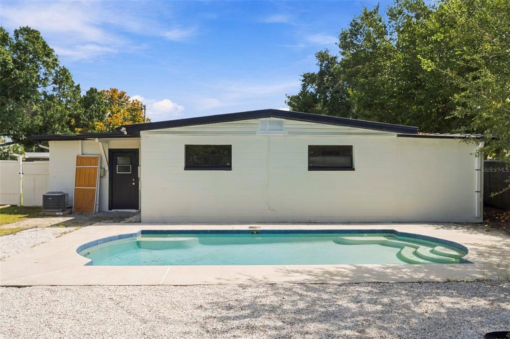 8862 Robin Road Seminole, FL 33777 - Photo 45 of 56 Gallery Image 45