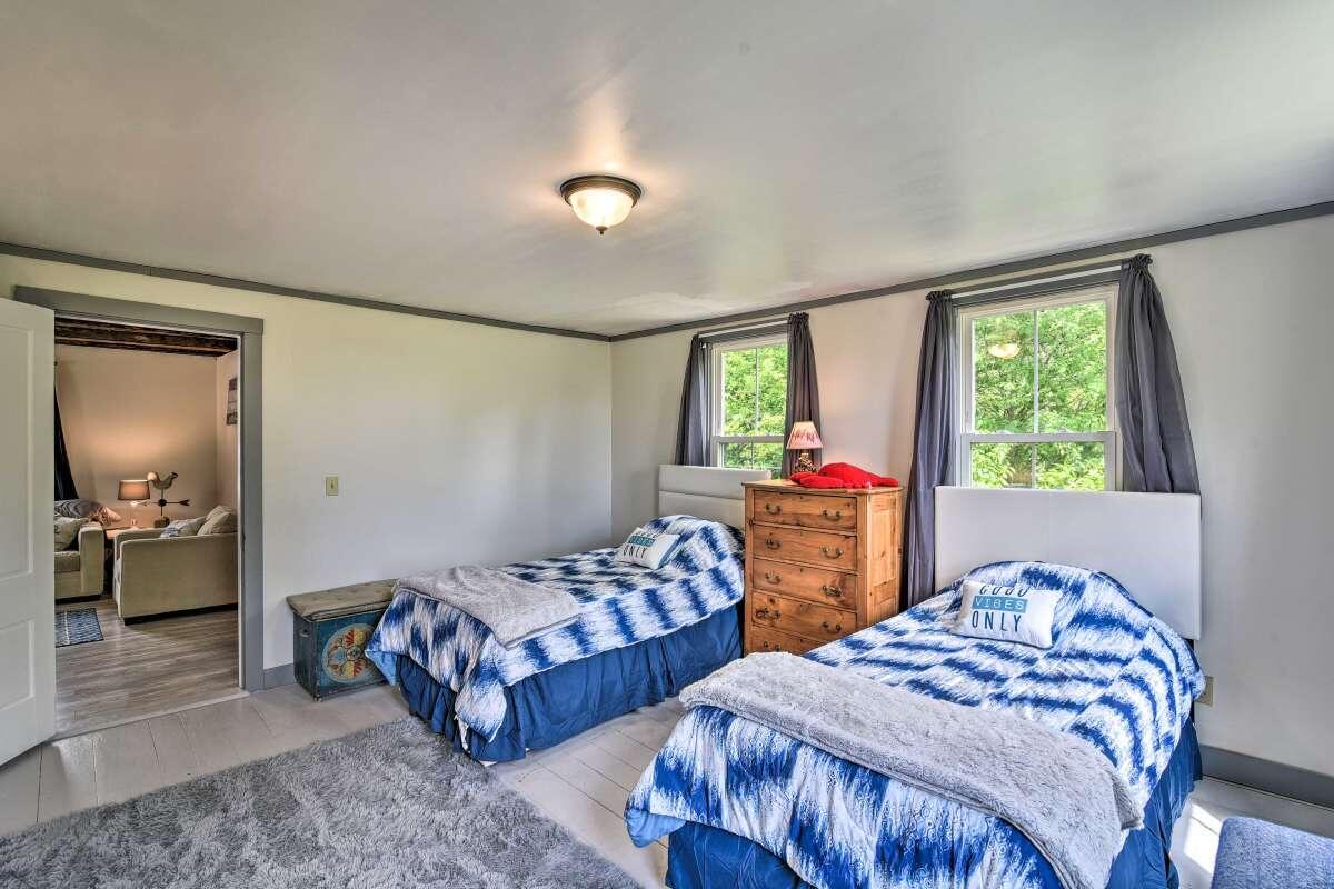 221 Wyman Road Milbridge, ME 04658 - Photo 19 of 34 1st Floor Bedroom 2