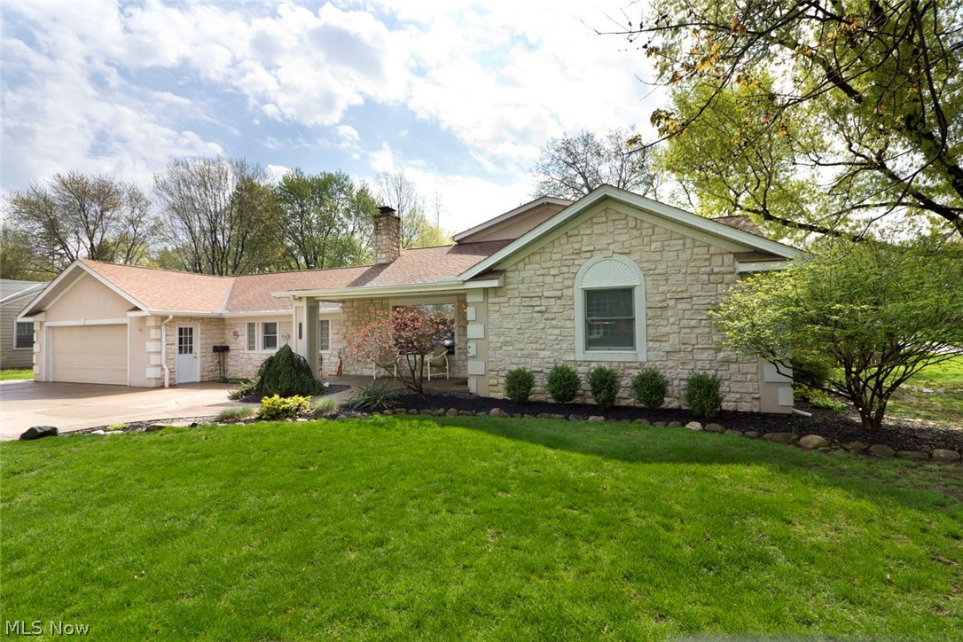 21625 Mastick Road Cleveland, OH 44126 - Photo 1 of 35