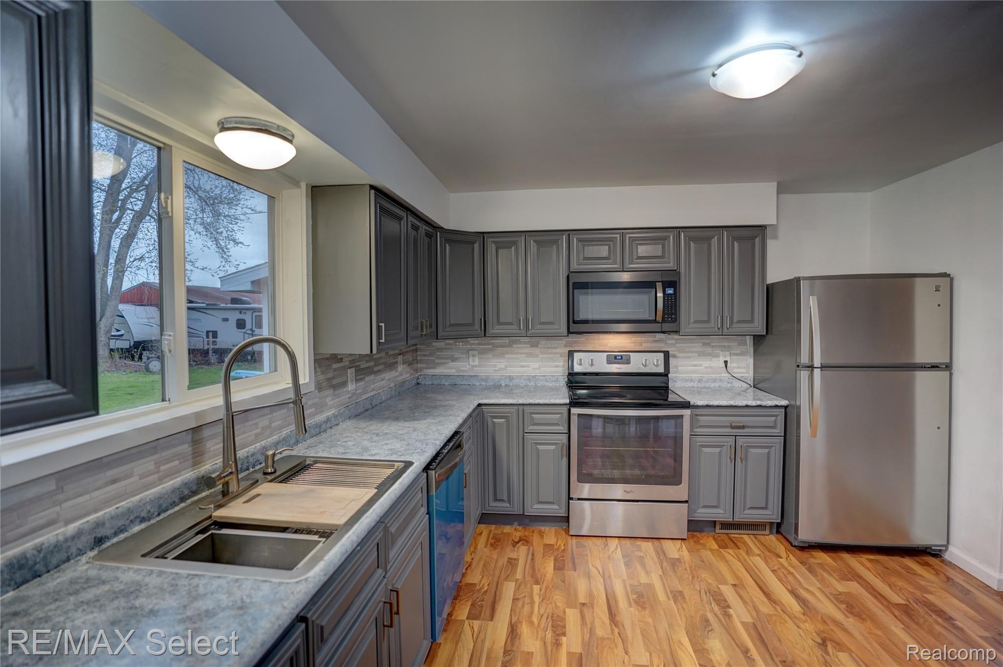 11501 West Dodge Road Montrose, MI 48457 - Photo 8 of 23 11501 W Dodge Road 10.jpg