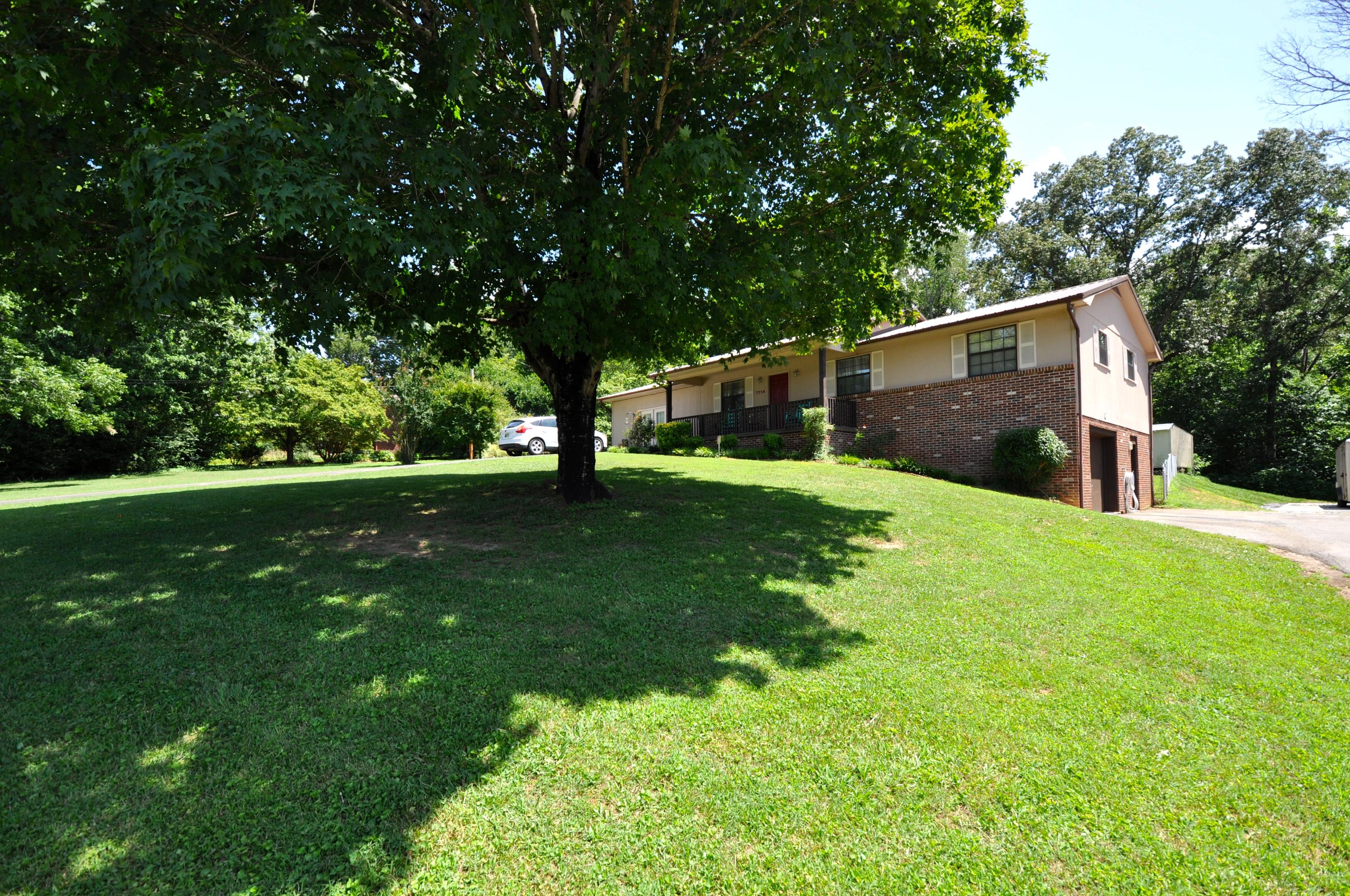 7714 Chestnut Hill Road Townsend, TN 37882 - Photo 2 of 28 DSC_0015