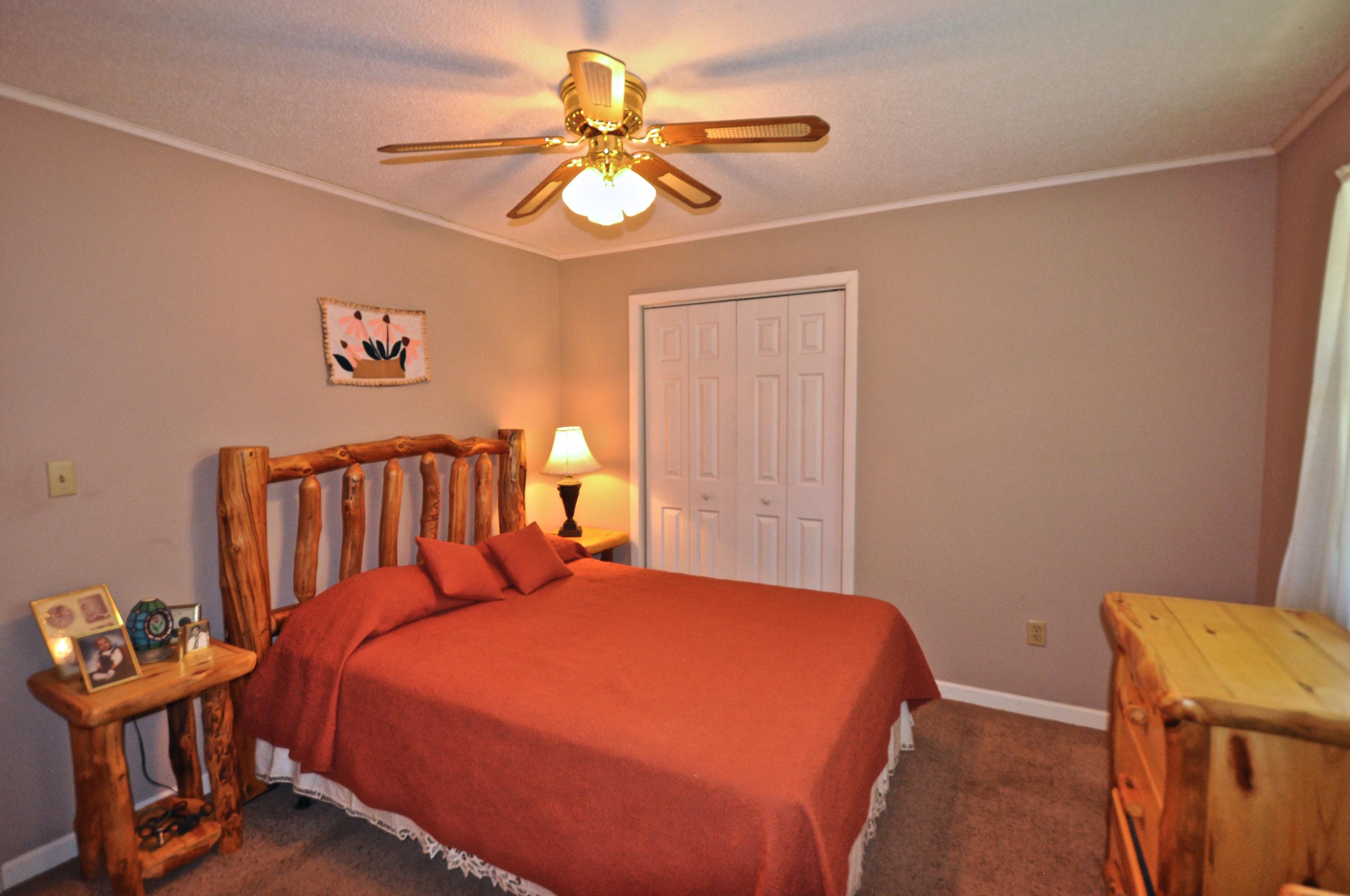 7714 Chestnut Hill Road Townsend, TN 37882 - Photo 22 of 28 DSC_0044
