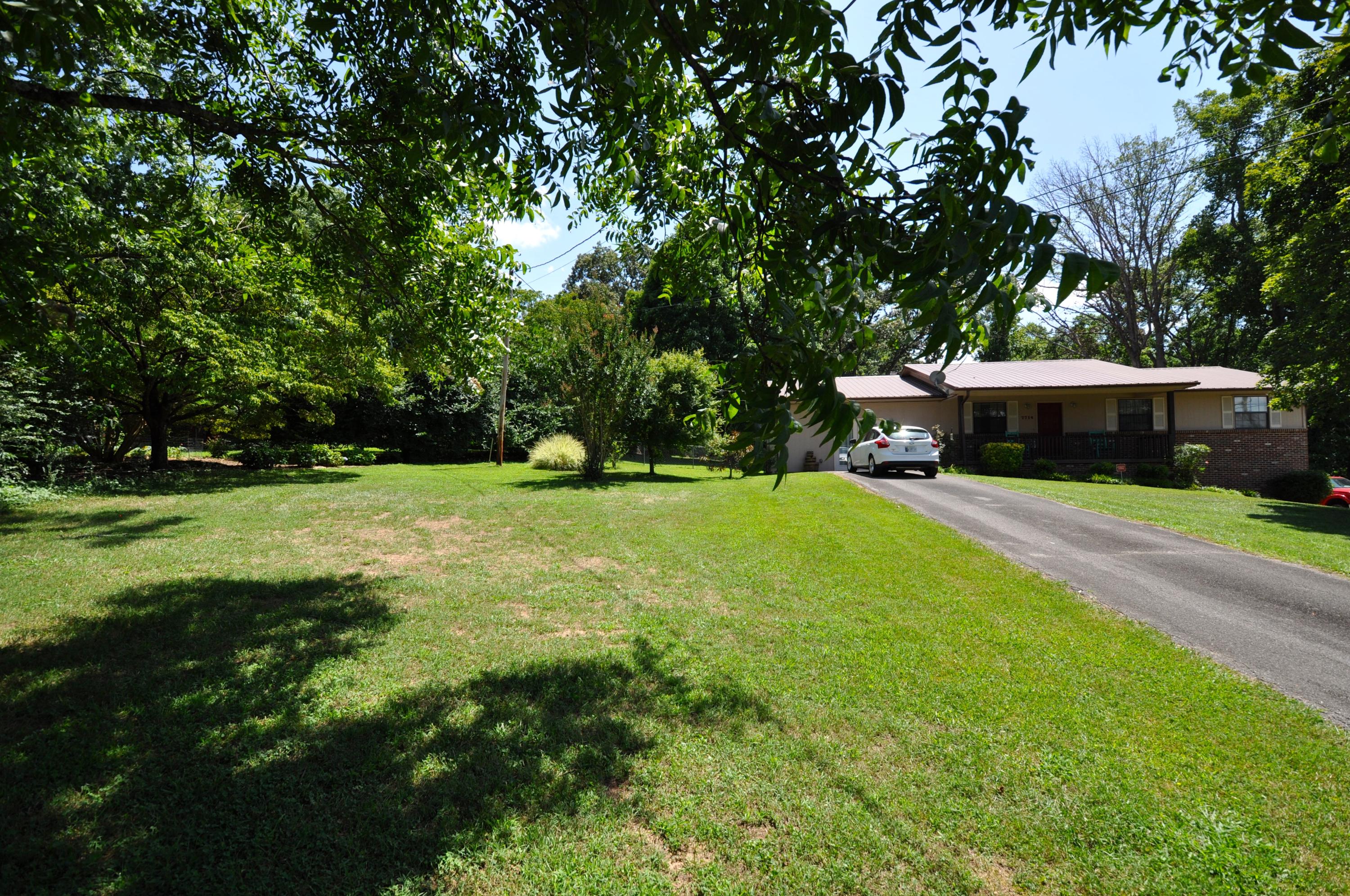 7714 Chestnut Hill Road Townsend, TN 37882 - Photo 4 of 28 DSC_0017