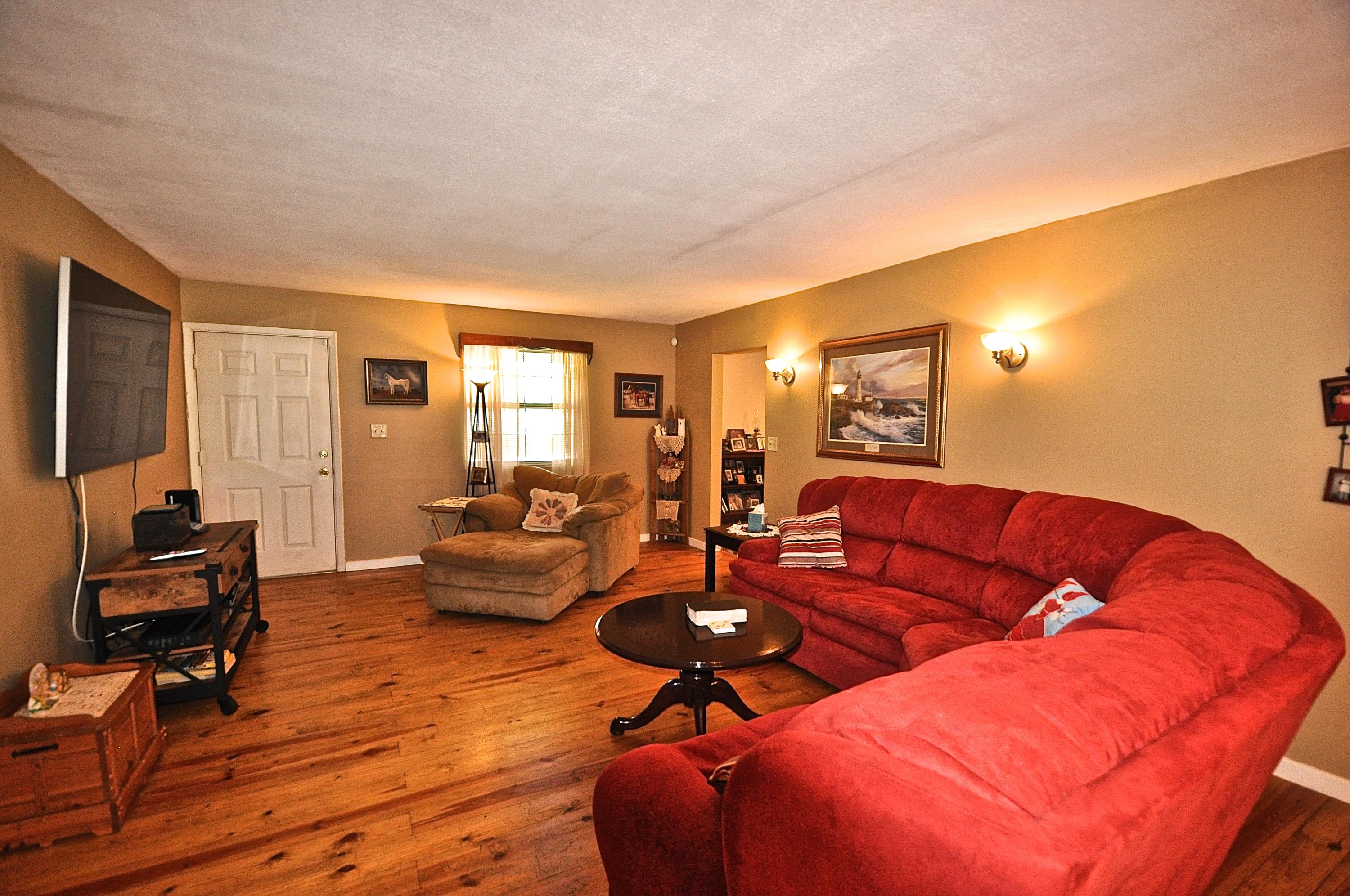 7714 Chestnut Hill Road Townsend, TN 37882 - Photo 8 of 28 DSC_0032