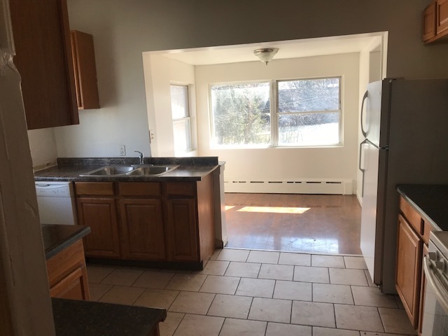 126 West Roosevelt Road Wheaton, IL 60187 - Photo 10 of 11