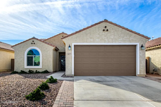 $390,000 | 6373 West Pleasant Oak Court, Florence, AZ 85132