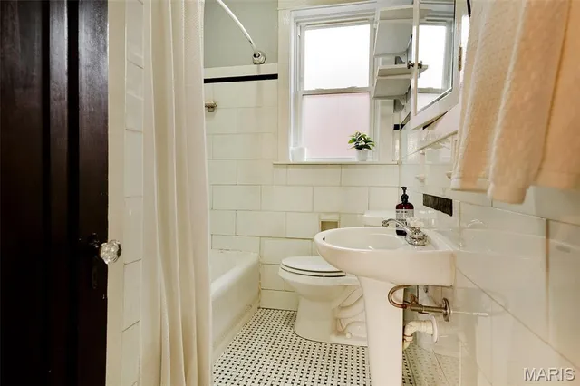 $225,000 | 6007 Odell Street, St. Louis, MO 63139