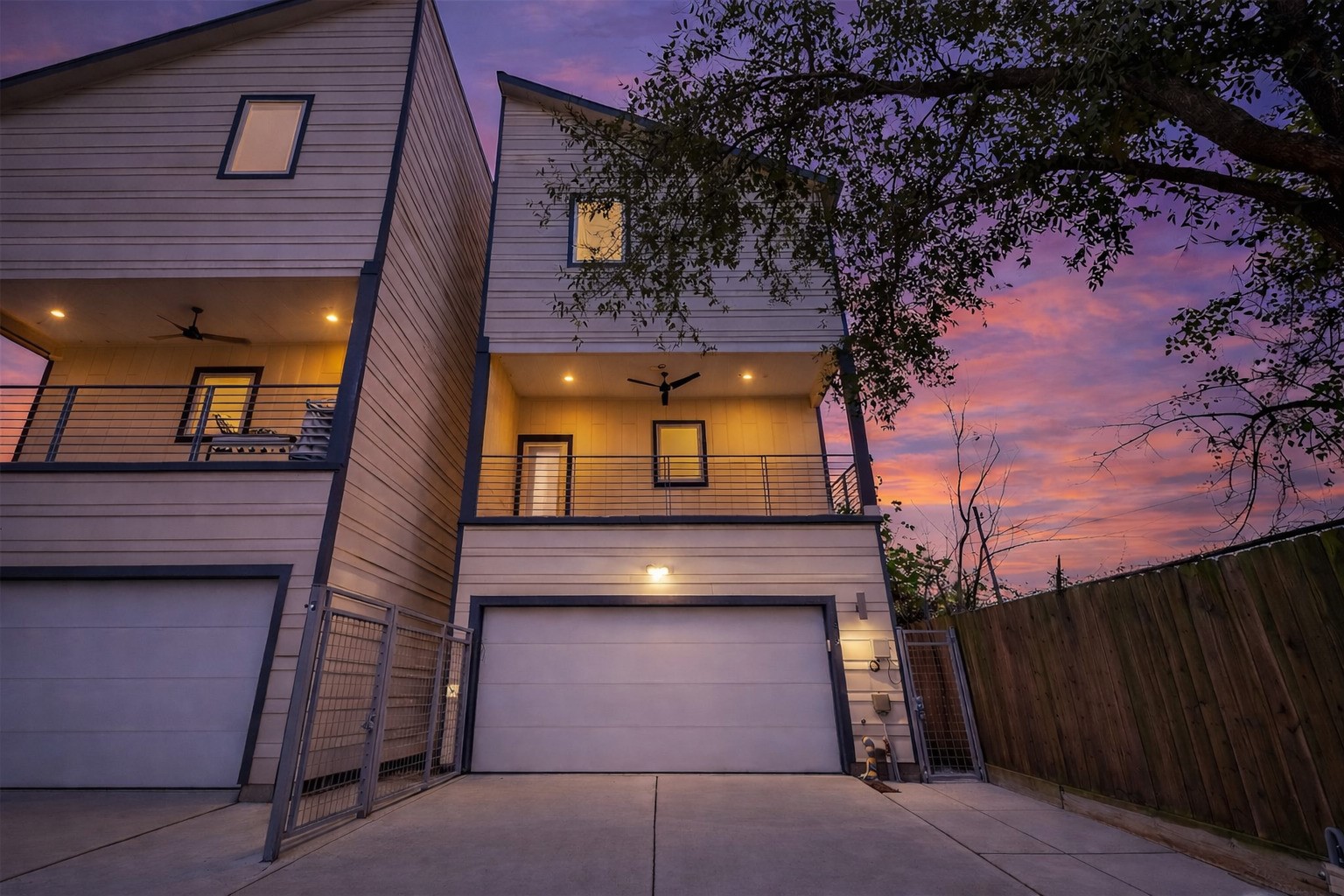 Beautiful modern home located in Houston’s desirable Northside area just minutes from Downtown.