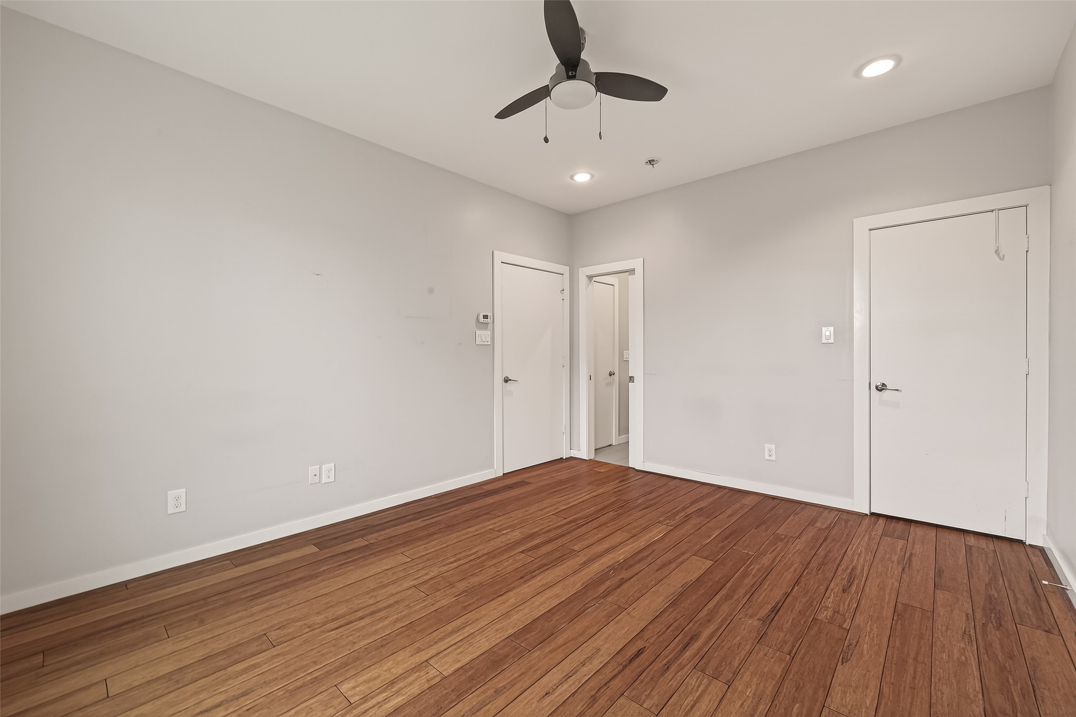 1819 South Street Houston, TX 77009 - Photo 5 of 27 a view of an empty room with wooden floor