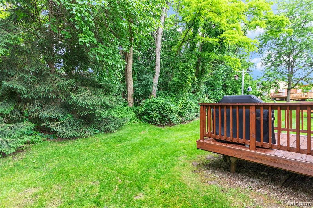 21745 River Ridge Trail, Unit 129 Farmington Hills, MI 48335 - Photo 32 of 34