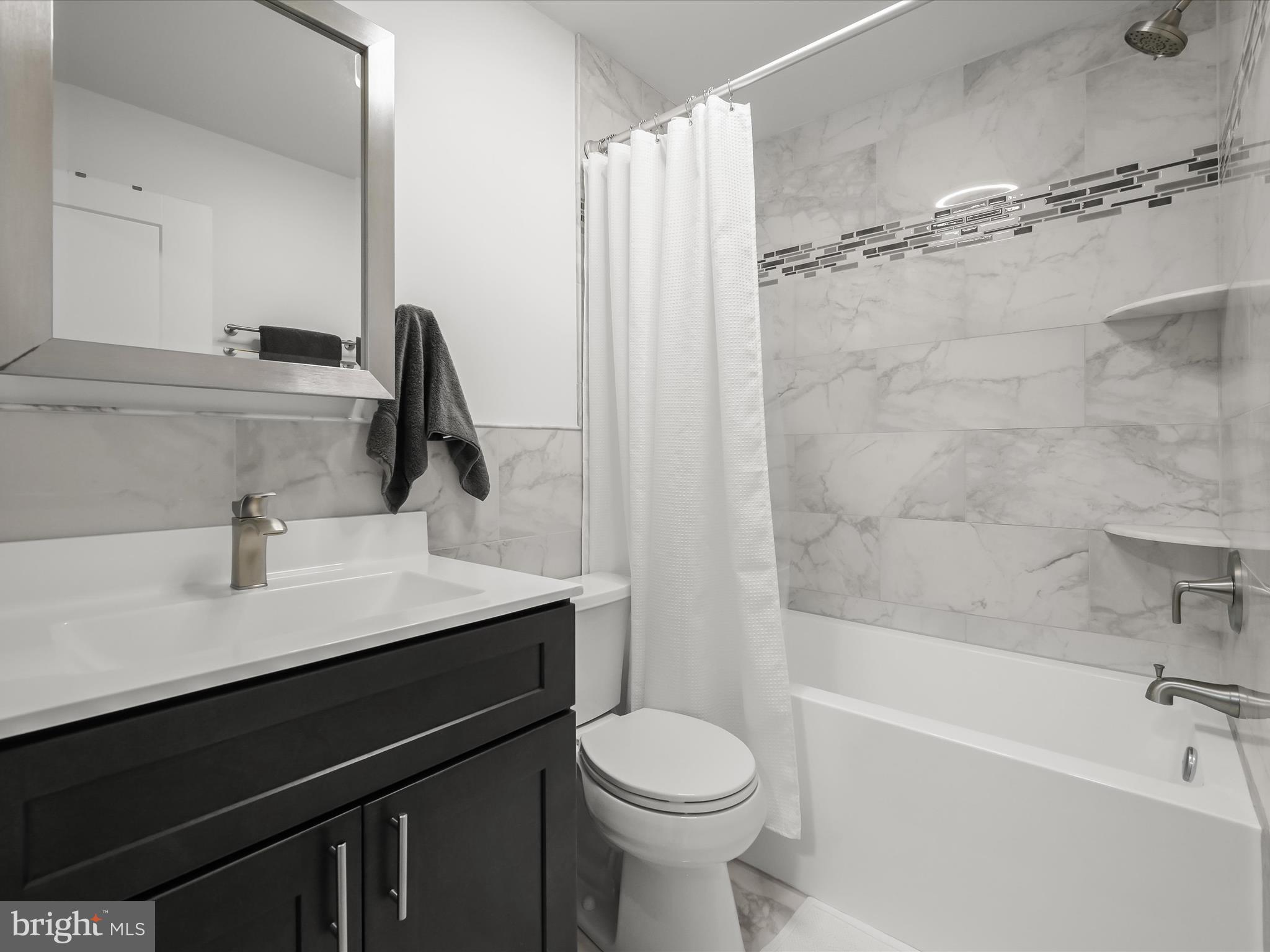 1961 Greenberry Road Baltimore, MD 21209 - Photo 22 of 38 Second Full Bathroom