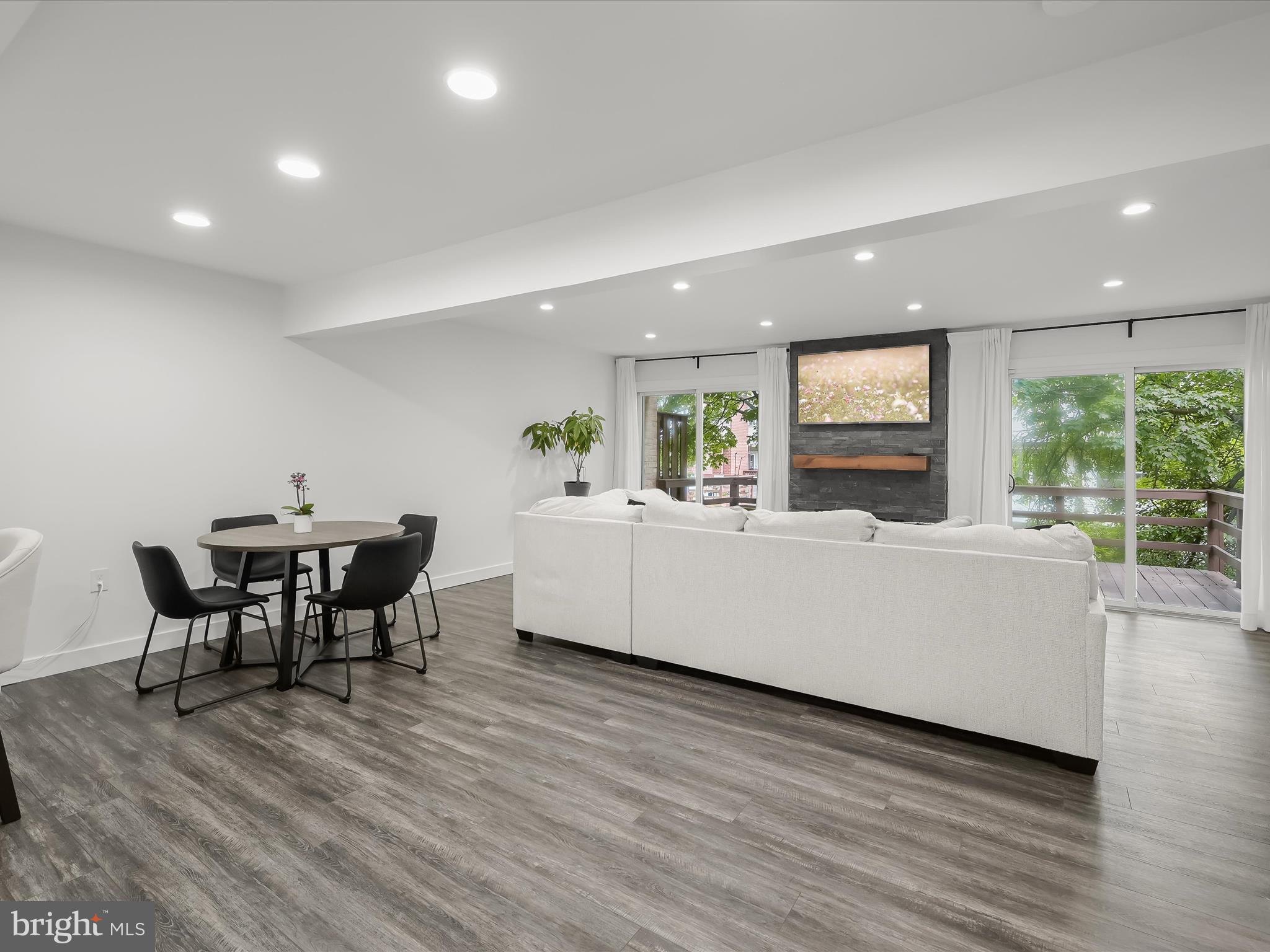 1961 Greenberry Road Baltimore, MD 21209 - Photo 37 of 38 Open Floor Plan