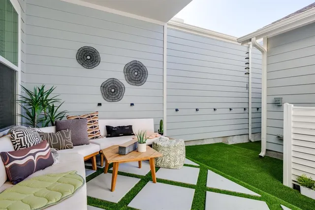 $440,000 | 8908 Redding Street, North Richland Hills, TX 76180