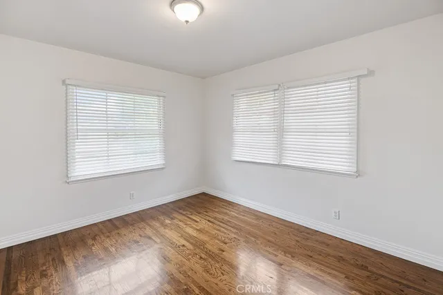 $5,000 | 2542 Vuelta Grande Avenue, Long Beach, CA 90815