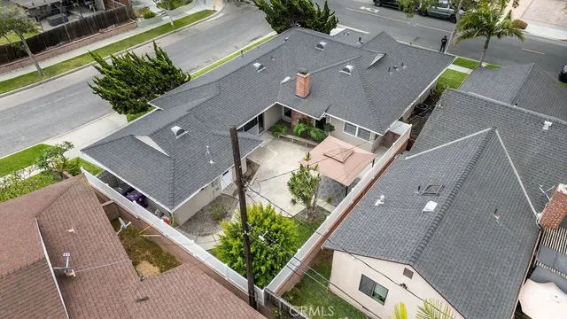 $5,000 | 2542 Vuelta Grande Avenue, Long Beach, CA 90815