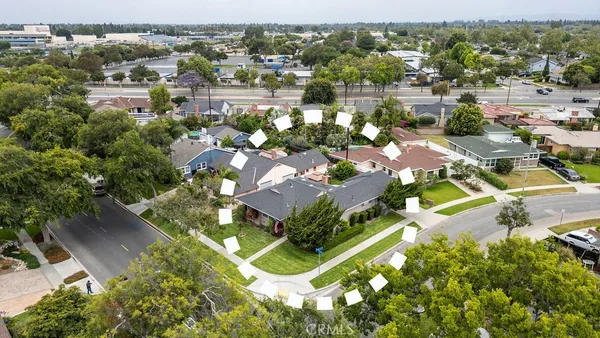 $5,000 | 2542 Vuelta Grande Avenue, Long Beach, CA 90815