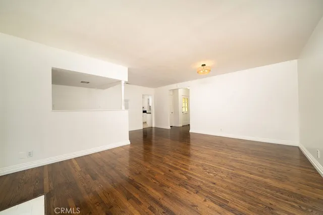 $5,000 | 2542 Vuelta Grande Avenue, Long Beach, CA 90815