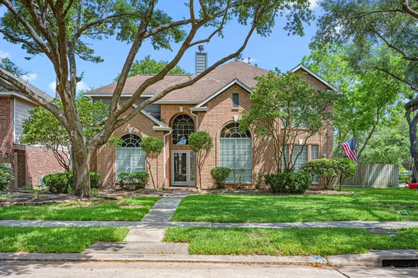 $554,900 | 1931 Enchanted Park Drive, Spring, TX 77386