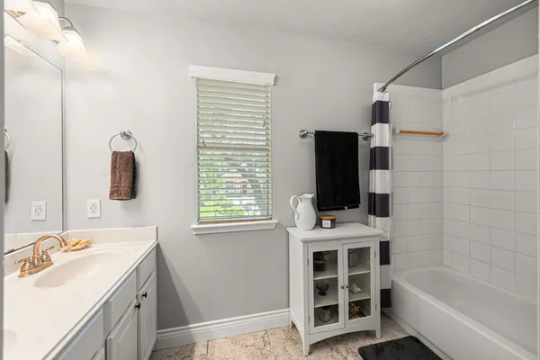 $554,900 | 1931 Enchanted Park Drive, Spring, TX 77386