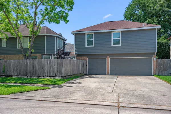 $554,900 | 1931 Enchanted Park Drive, Spring, TX 77386