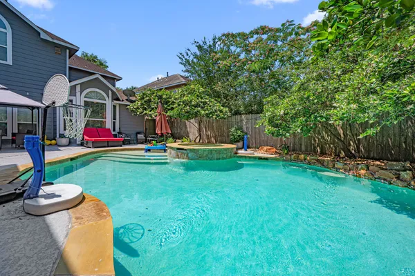 $554,900 | 1931 Enchanted Park Drive, Spring, TX 77386