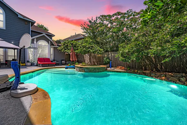 $554,900 | 1931 Enchanted Park Drive, Spring, TX 77386