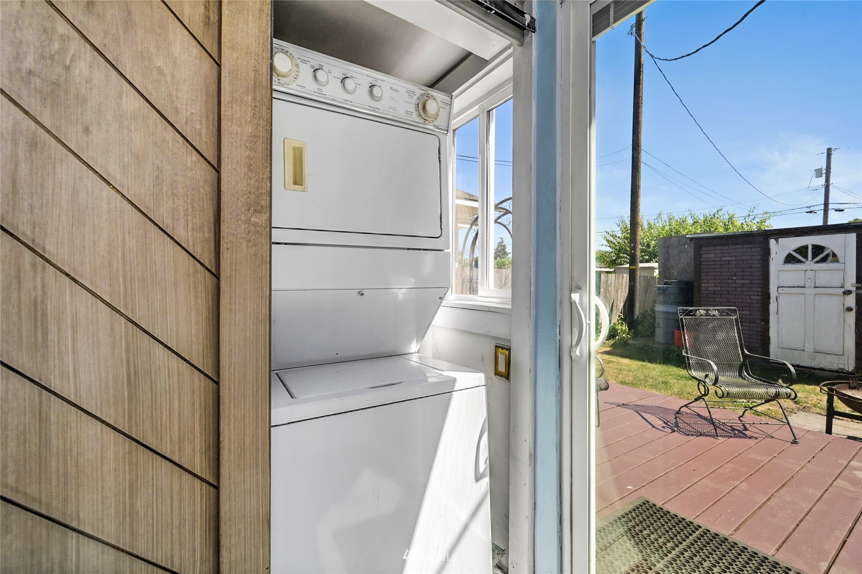 2327 Harrison Avenue Everett, WA 98201 - Photo 13 of 25