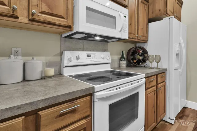 $309,995 | 2324 Wood Springs Avenue, Caldwell, ID 83605