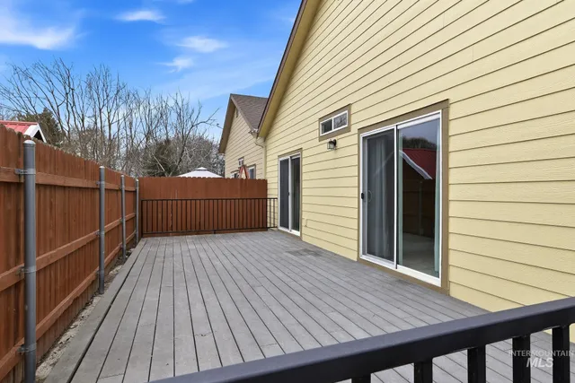 $309,995 | 2324 Wood Springs Avenue, Caldwell, ID 83605