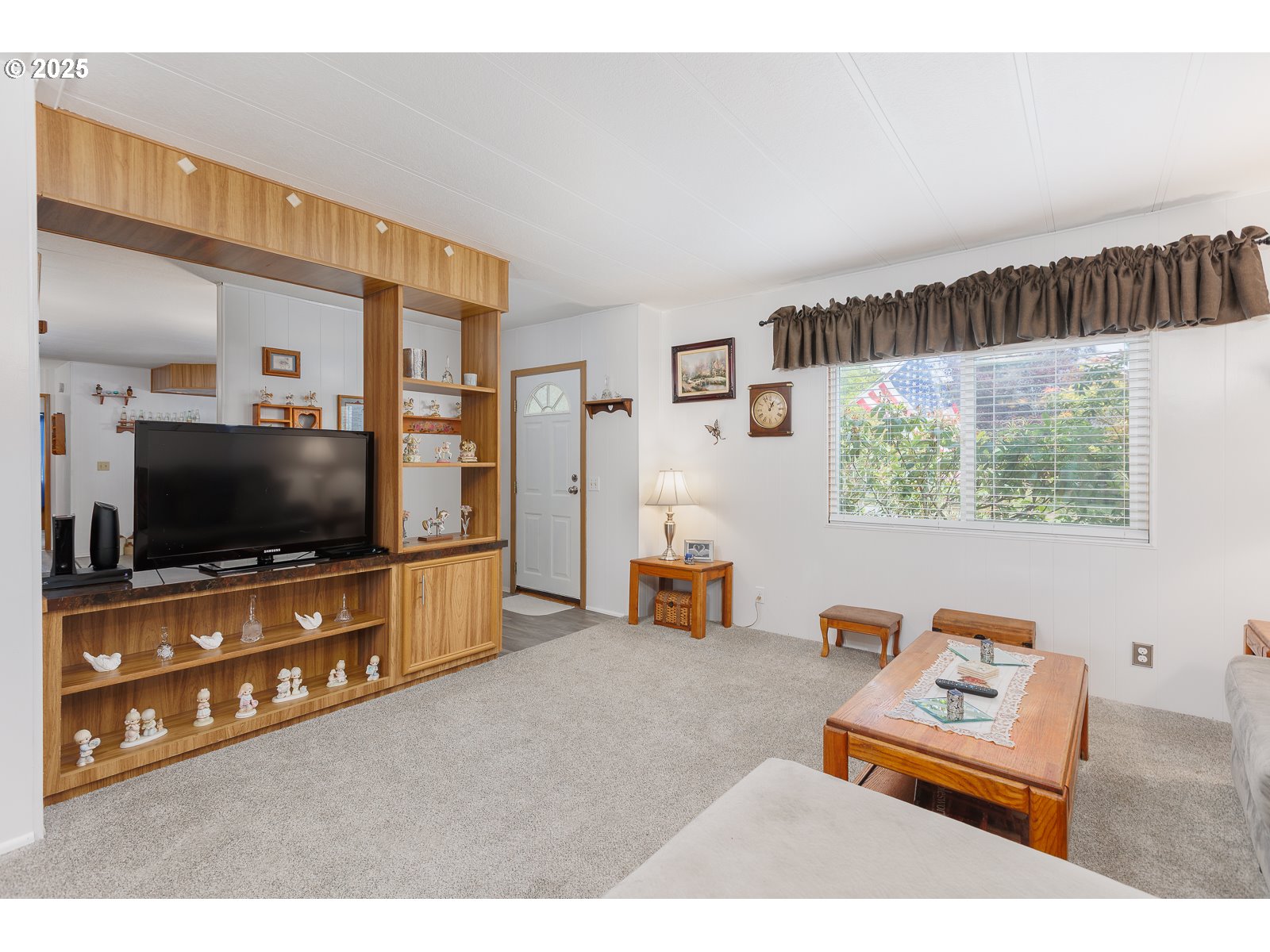 185 North 6th Street Lakeside, OR 97449 - Photo 12 of 47