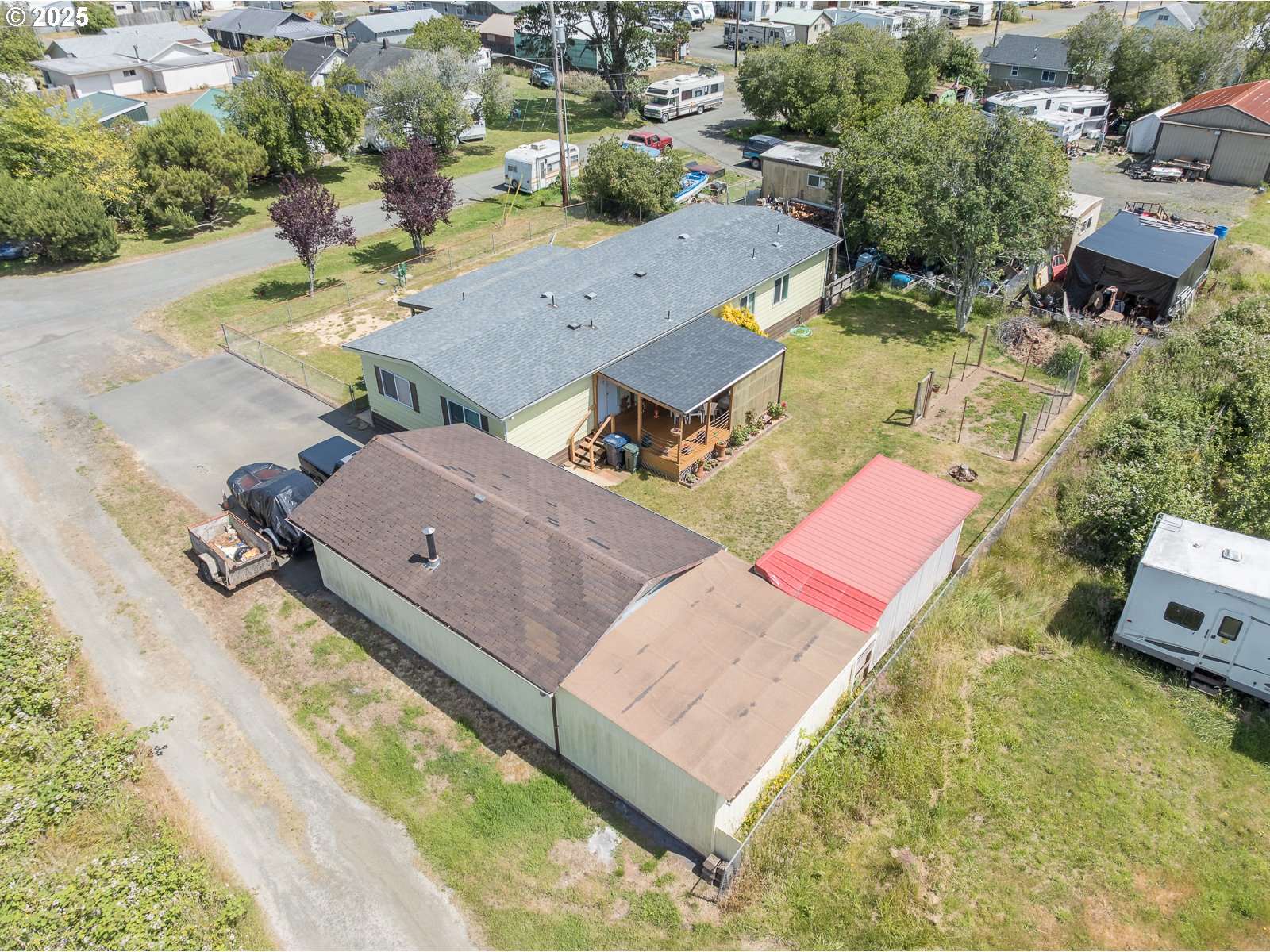 185 North 6th Street Lakeside, OR 97449 - Photo 38 of 47