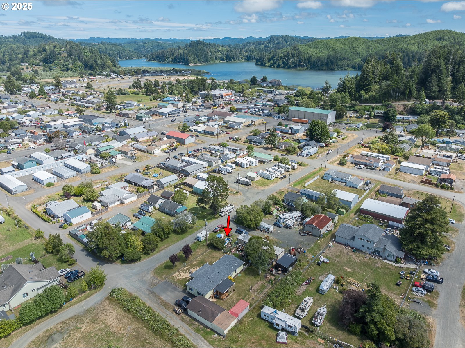 185 North 6th Street Lakeside, OR 97449 - Photo 45 of 47