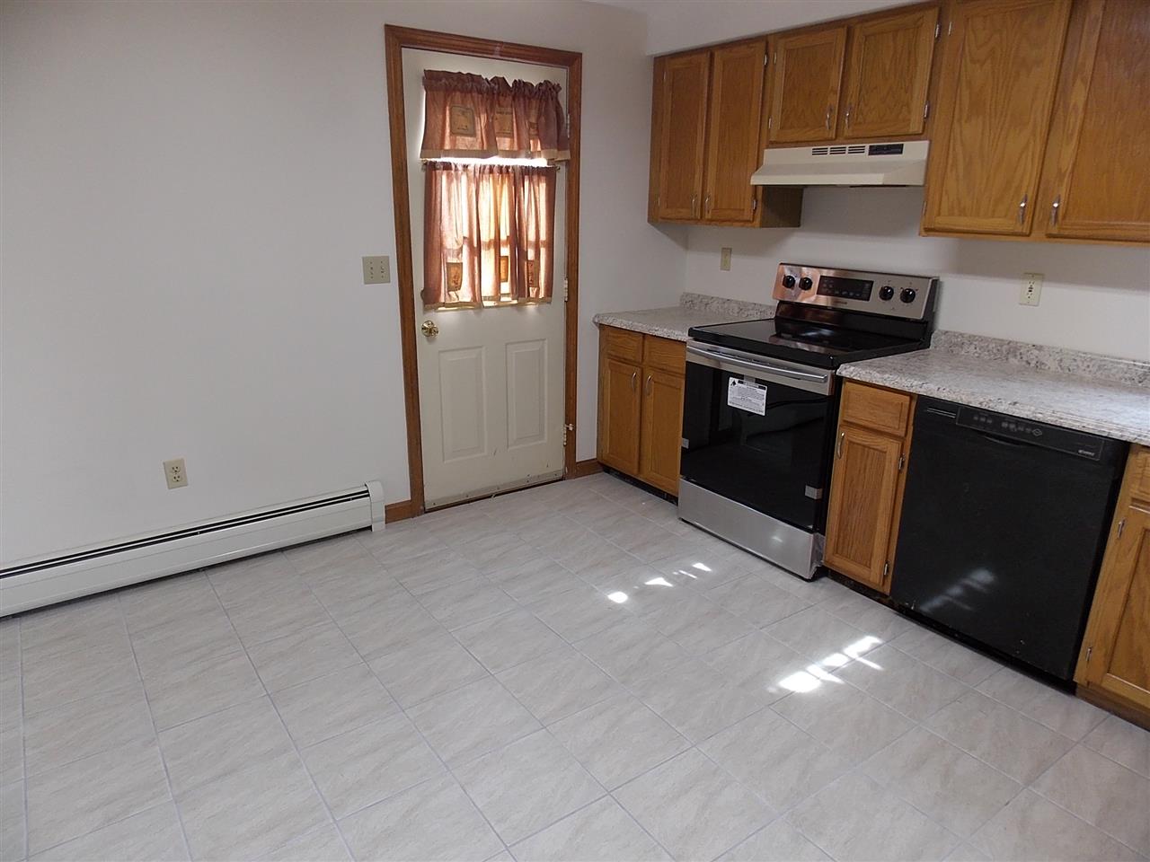 363 Goboro Road Epsom, NH 03234 - Photo 4 of 26