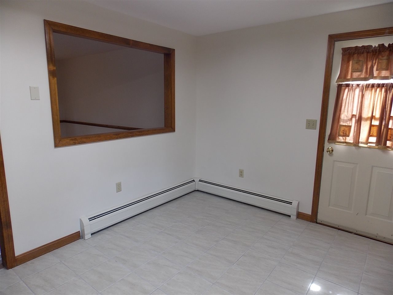 363 Goboro Road Epsom, NH 03234 - Photo 5 of 26