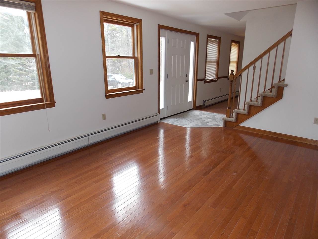 363 Goboro Road Epsom, NH 03234 - Photo 9 of 26